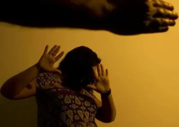 A luta por justiça: como a sociedade enfrenta a violência de gênero no Brasil