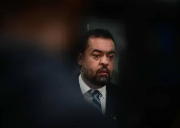 Alerj aprova novas regras para eleição indireta de governador
