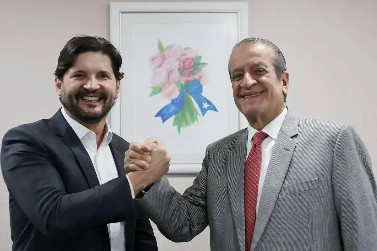 Alesp homenageia Valdemar Costa Neto com Colar de Honra ao Mérito
