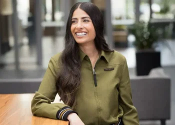 Asha Sharma assume a liderança da Microsoft Gaming após Phil Spencer