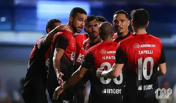 Athletico x Corinthians: jogo com público exclusivo para mulheres e crianças