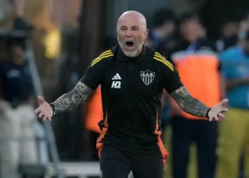 Atlético-MG demite Jorge Sampaoli após início complicado em 2026