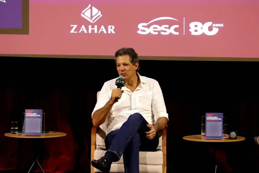 Aumento de impostos sob eletrônicos compromete o orçamento dos brasileiros