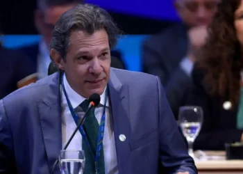 Aumento do imposto de importação: entenda o impacto nos celulares