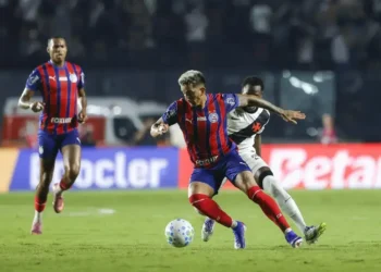 Bahia vence Vasco e mantém invencibilidade no Campeonato Brasileiro