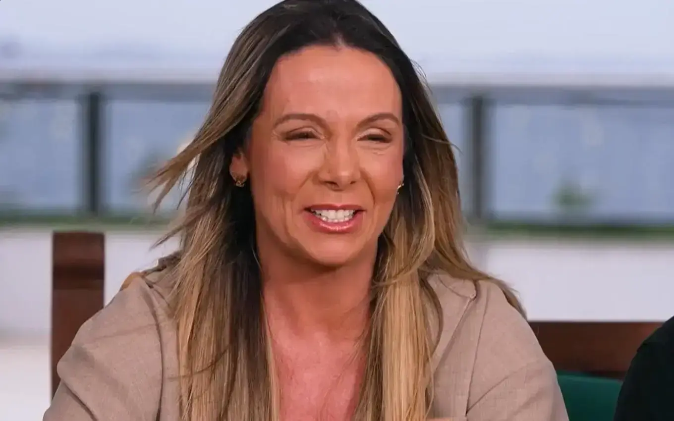 Carla Perez anuncia que 2026 será seu último Carnaval: 'coração partido'