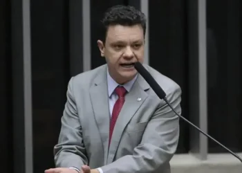 Centrão articula: PSD, União e PL tentam derrotar indicação de Odair ao TCU