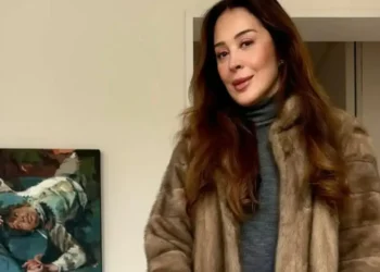 Claudia Raia e Luca brilham em Lisboa com look de frio