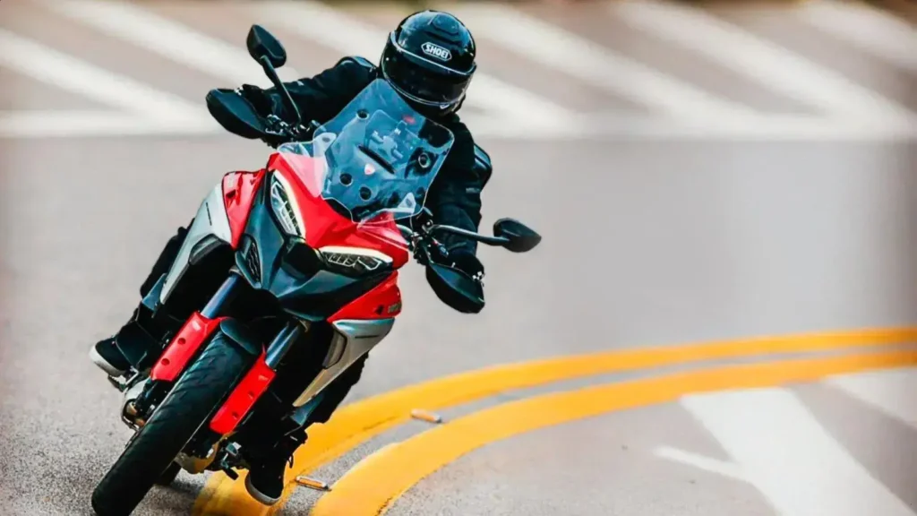 Como a eletrônica transformou a segurança e a pilotagem das motos