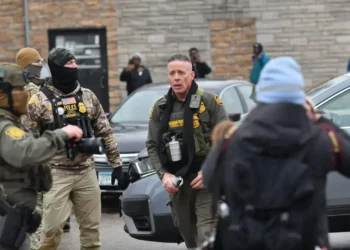 Como as operações do ICE transformaram a cidade e ameaçam direitos