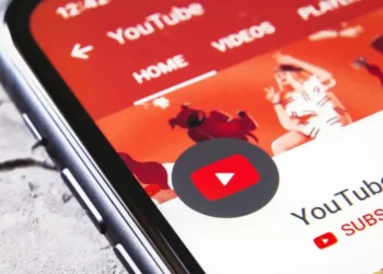 Como garantir a segurança digital das crianças no YouTube
