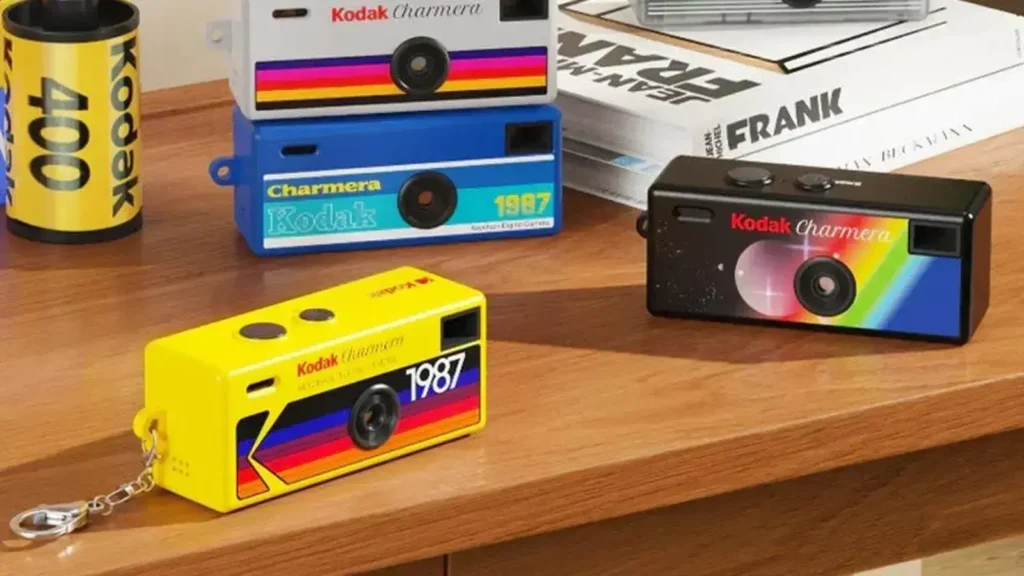 Conheça a Kodak Charmera: a câmera portátil que conquistou o Brasil