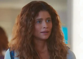 Coração Acelerado: Agrado cai em cilada de Zilá e surpreende Janete