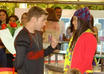 Danni Suzuki destaca importância do tênis na formação do filho