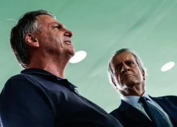 Divisão do PL entre Bolsonaro e Valdemar enfrenta obstáculos nas eleições