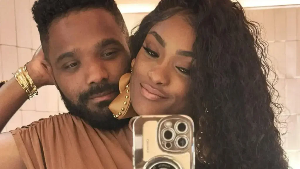 Erika Januza revela combinado no namoro com Arlindinho e fala sobre rotina