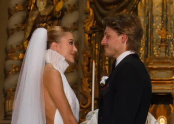 Esther Marques e Adolpho Mello: fotos e detalhes do casamento em São Paulo