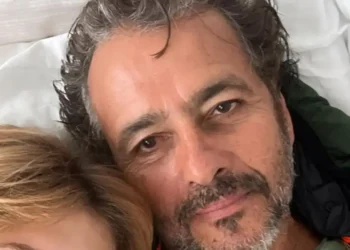 Filha de famoso, Júlia Mautner desenha seu futuro longe dos holofotes