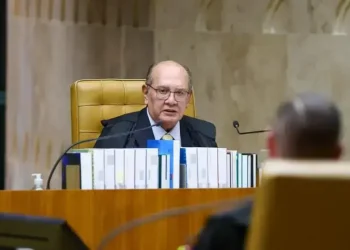 Gilmar Mendes pede vista em ação sobre multa de delação com debêntures