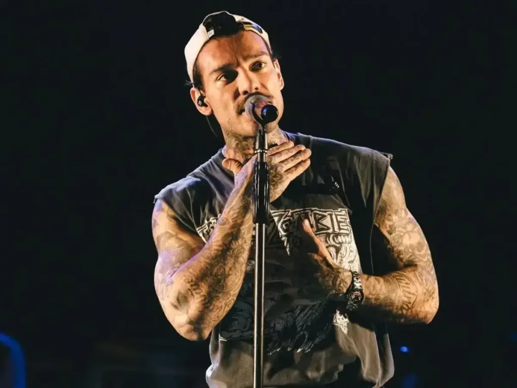 Gravações encerradas: Lucas Lucco estrela vertical 'Quem é o pai do meu bebê?'