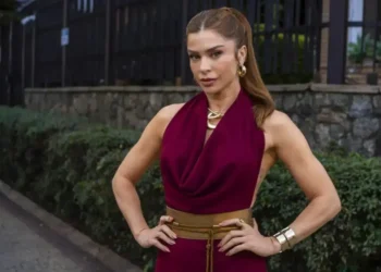 Grazi Massafera fala sobre sua vida amorosa e expectativas de relacionamentos