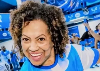 Integrante da Portela morre aos 66 anos após mal súbito na Sapucaí