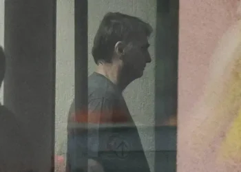 Laudo da PF dificulta pedido de prisão domiciliar de Bolsonaro