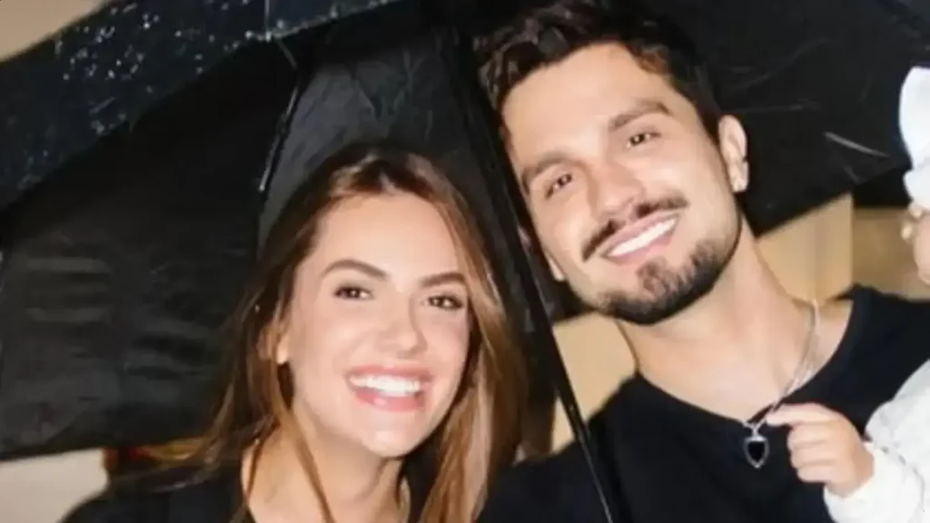 Luan Santana compartilha momentos em família durante viagem a Miami