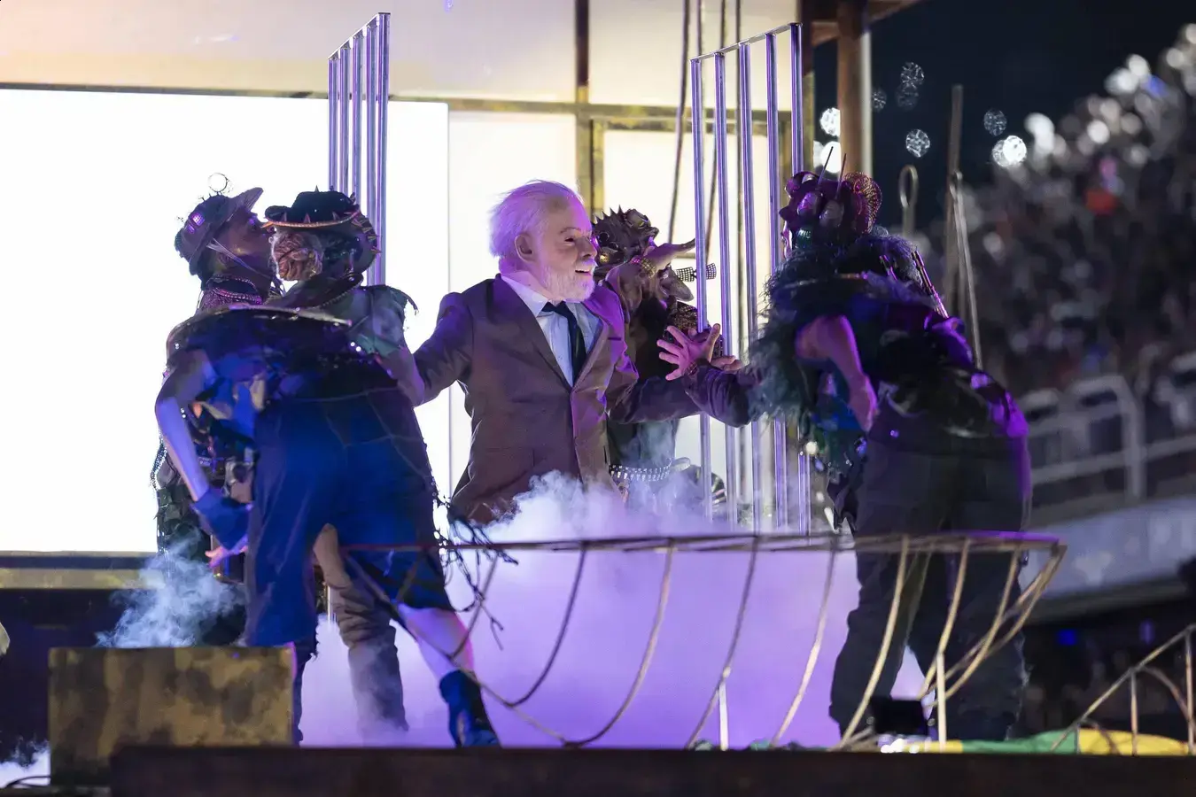 Lula e o Desfile da Acadêmicos de Niterói: Uma Polêmica Necessária?