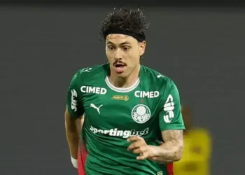 Maurício se naturaliza paraguaio e fica apto a disputar a Copa de 2026