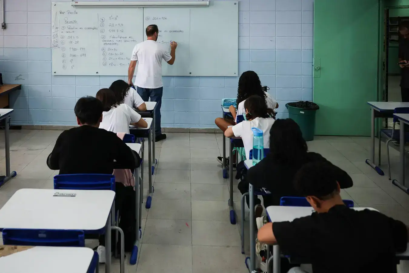 MEC reconhece SP por avanço na alfabetização; meta é 90% até 2026
