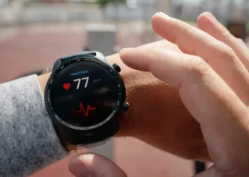 Meta pode lançar smartwatch com IA e monitoramento de saúde ainda em 2026