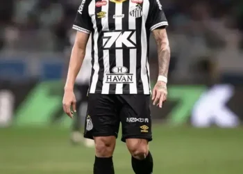 Mirassol contrata Tiquinho Soares para a Copa Libertadores de 2026