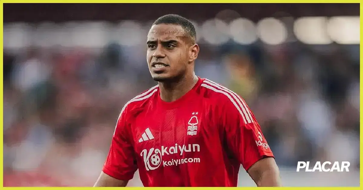 Murillo em destaque: Chelsea e Manchester United seguem o zagueiro do Nottingham Forest