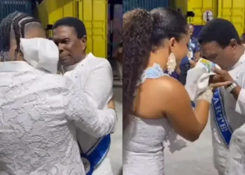 Neguinho da Beija-Flor passa o bastão para novos intérpretes da escola