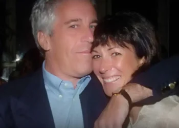 Novos arquivos do Caso Epstein expõem elites e imagens inéditas
