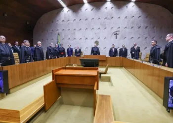 O STF e a questão do segredo: interesses e polêmicas em jogo
