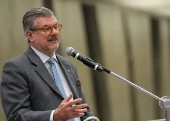 Pais relataram assédio a jovem; esposa do ministro do STJ reagiu
