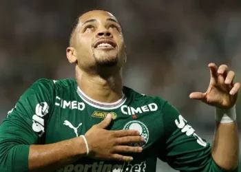Palmeiras brilha e avança às semifinais do Campeonato Paulista