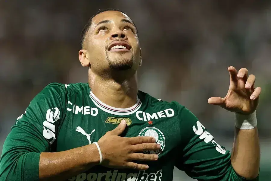 Palmeiras brilha e avança às semifinais do Campeonato Paulista