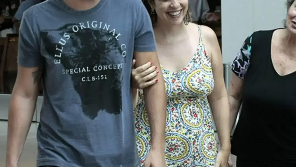 Paloma Duarte: Celebridade, desafios financeiros e ações sociais