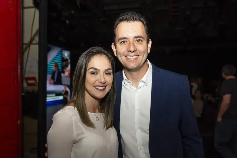 PSDB negocia a entrada de deputados estaduais após debandada em São Paulo