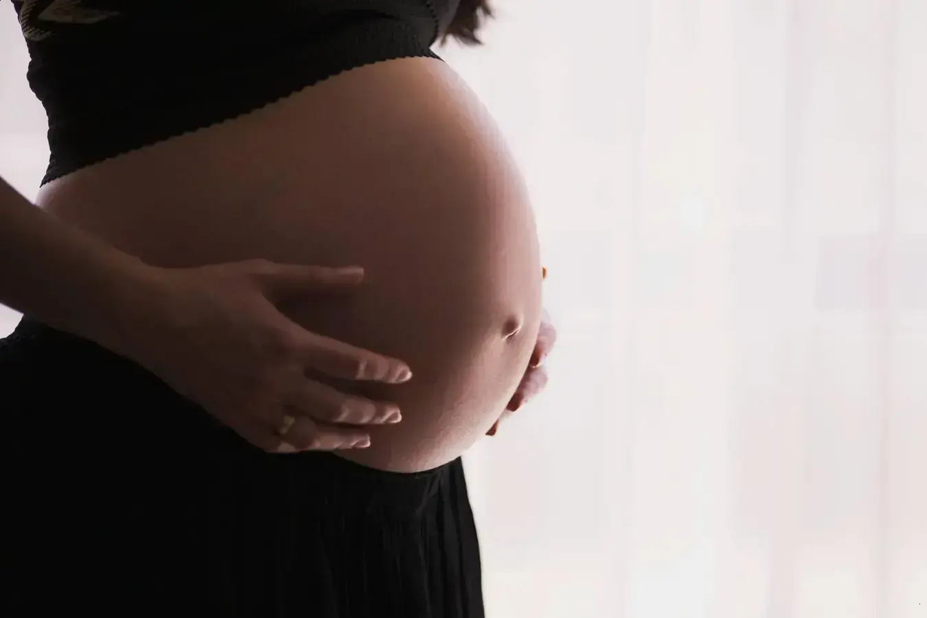 Queda da fecundidade: Desafios das mulheres na atualidade