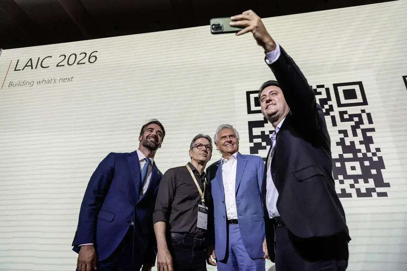 Ratinho Jr. lidera interações em redes sociais entre candidatos do PSD