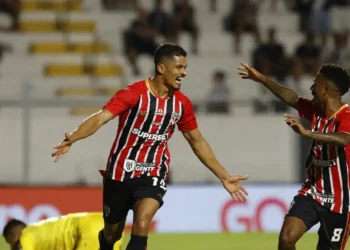 RB Bragantino e São Paulo se enfrentam em jogo decisivo das quartas de final