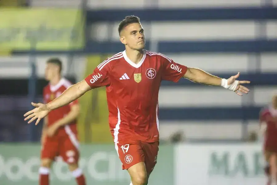 Remo e Internacional empatam em jogo decisivo no Brasileirão de 2026