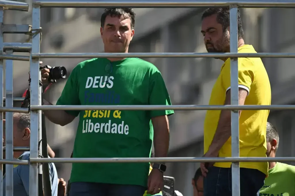 Reunião de Flávio e Castro Discute Futuro Político do Rio de Janeiro