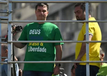 Reunião de Flávio e Castro Discute Futuro Político do Rio de Janeiro