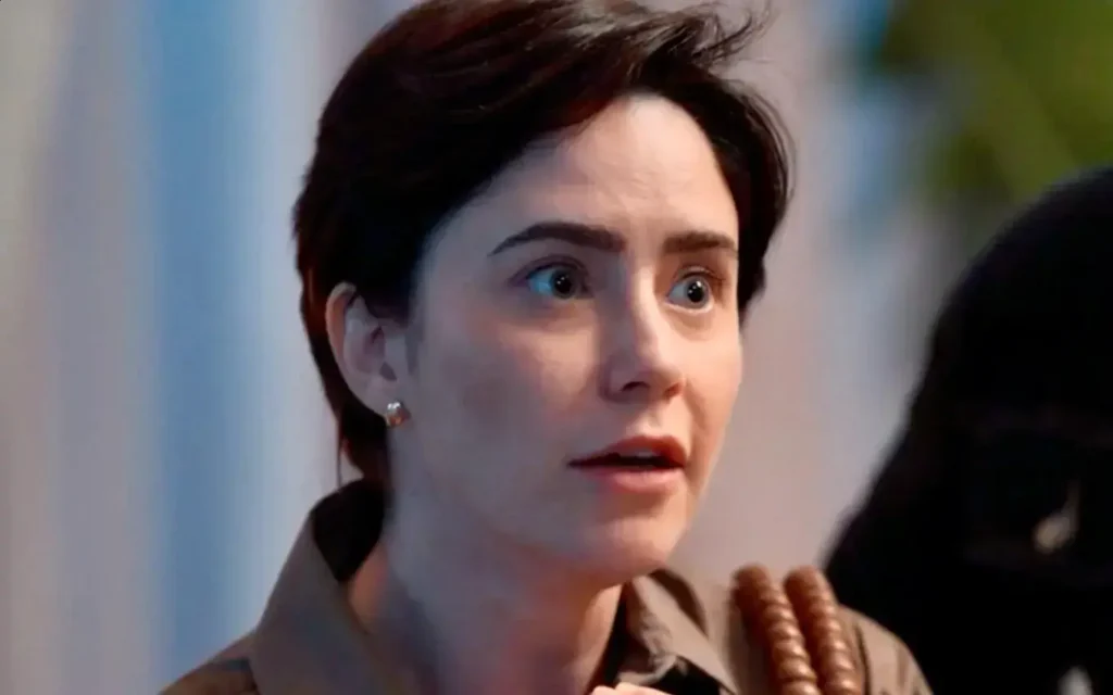 Samira revela frieza em enterro de Jorginho na novela Três Graças