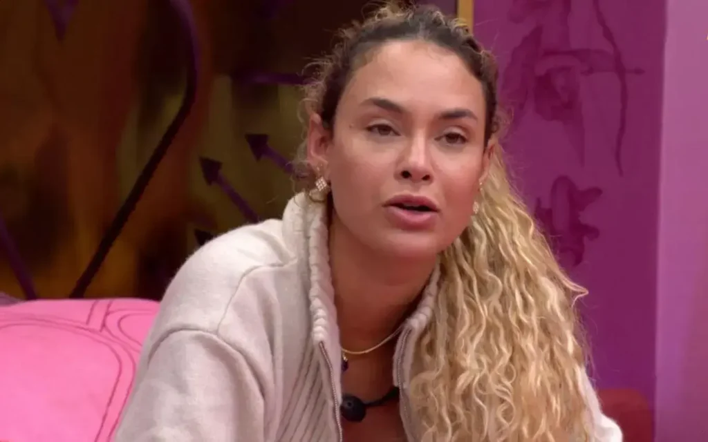 Sarah Andrade afirma ter sonhado que sua 'trindade' é favorita do público